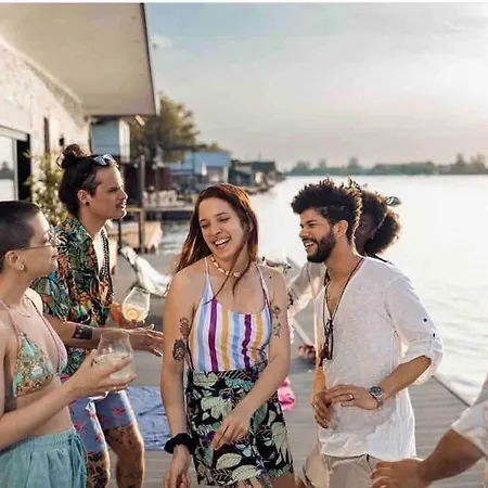 Buena Vista- Floating House Sava River *